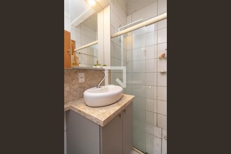 Casa de condomínio à venda com 65m², 2 quartos e 2 vagas Casa de condomínio à venda com 65m², 2 quartos e 2 vagasBanheiro