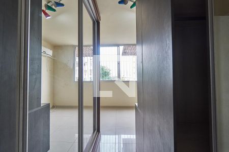 Apartamento à venda com 110m², 2 quartos e 1 vaga Apartamento à venda com 110m², 2 quartos e 1 vagaQuarto Suite