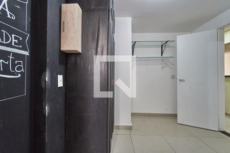 Apartamento à venda com 110m², 2 quartos e 1 vaga Apartamento à venda com 110m², 2 quartos e 1 vagaQuarto Reversível