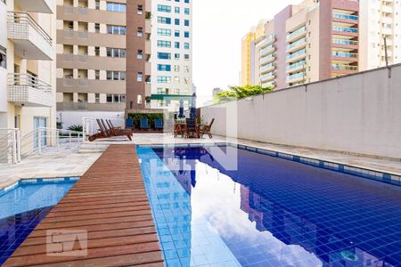 Apartamento à venda com 45m², 1 quarto e 1 vaga Apartamento à venda com 45m², 1 quarto e 1 vagaÁrea comum - Piscina