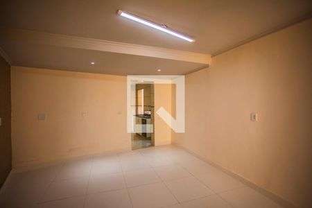 Sala de casa para alugar com 2 quartos, 65m² em Vila Guarani (z Sul), São Paulo