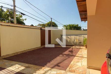 Casa à venda com 432m², 4 quartos e 4 vagasFachada