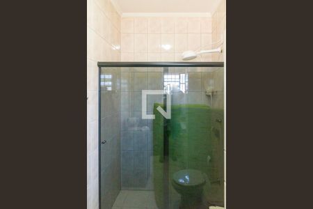 Casa à venda com 432m², 4 quartos e 4 vagasBanheiro da Suíte 2