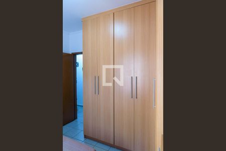 Casa à venda com 432m², 4 quartos e 4 vagasSuíte 2