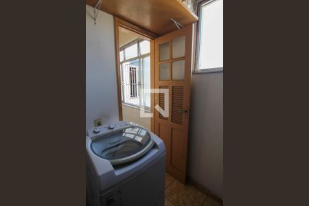 Apartamento à venda com 68m², 2 quartos e 1 vaga Apartamento à venda com 68m², 2 quartos e 1 vagaQuarto de Serviço