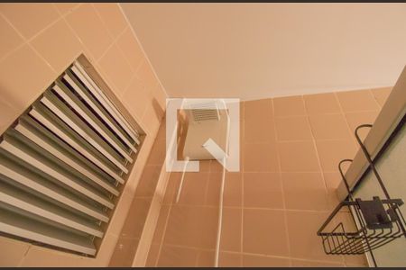 Apartamento para alugar com 55m², 2 quartos e 2 vagas Apartamento para alugar com 55m², 2 quartos e 2 vagasBanheiro