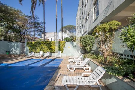 Apartamento para alugar com 55m², 2 quartos e 2 vagas Apartamento para alugar com 55m², 2 quartos e 2 vagasÁrea Comum - Piscina