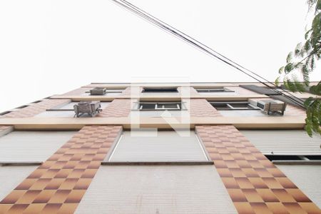 Apartamento à venda com 48m², 1 quarto e sem vaga Apartamento à venda com 48m², 1 quarto e sem vagaFachada