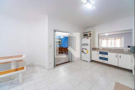 Casa à venda com 380m², 3 quartos e 8 vagas Casa à venda com 380m², 3 quartos e 8 vagasCozinha