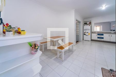 Casa à venda com 380m², 3 quartos e 8 vagas Casa à venda com 380m², 3 quartos e 8 vagasCozinha