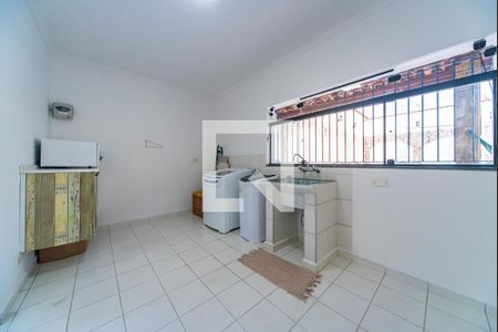 Casa à venda com 380m², 3 quartos e 8 vagas Casa à venda com 380m², 3 quartos e 8 vagasÁrea de Serviço