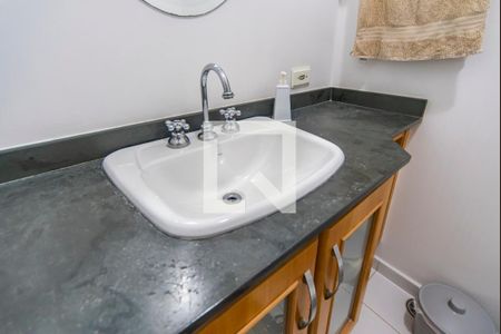 Casa à venda com 380m², 3 quartos e 8 vagas Casa à venda com 380m², 3 quartos e 8 vagasPia