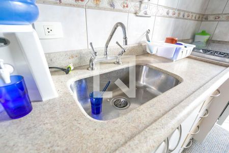 Apartamento à venda com 76m², 2 quartos e 1 vaga Apartamento à venda com 76m², 2 quartos e 1 vagaCozinha
