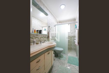 Apartamento à venda com 76m², 2 quartos e 1 vaga Apartamento à venda com 76m², 2 quartos e 1 vagaBanheiro