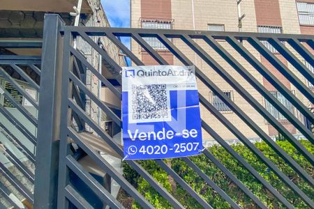 Apartamento à venda com 76m², 2 quartos e 1 vaga Apartamento à venda com 76m², 2 quartos e 1 vagaPlaquinha