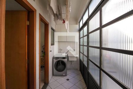 Casa à venda com 140m², 3 quartos e 2 vagas Casa à venda com 140m², 3 quartos e 2 vagasÁrea de Serviço