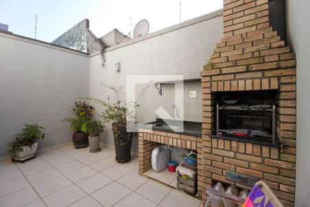 Casa à venda com 140m², 3 quartos e 2 vagas Casa à venda com 140m², 3 quartos e 2 vagasChurrasqueira