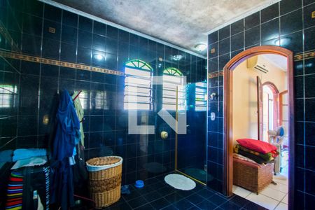 Casa à venda com 5m², 3 quartos e 5 vagas Casa à venda com 5m², 3 quartos e 5 vagasBanheiro do quarto 1