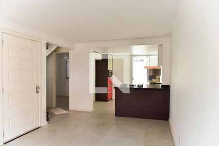 Sala de casa de condomínio à venda com 4 quartos, 86m² em Jardim Itu, Porto Alegre