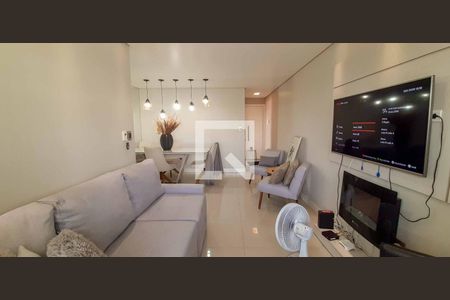 Sala de Estar de apartamento para alugar com 3 quartos, 64m² em Continental, Osasco