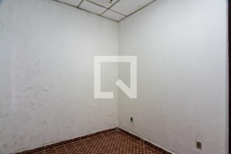 Casa à venda com 300m², 3 quartos e 3 vagas Casa à venda com 300m², 3 quartos e 3 vagasQuarto de Serviço