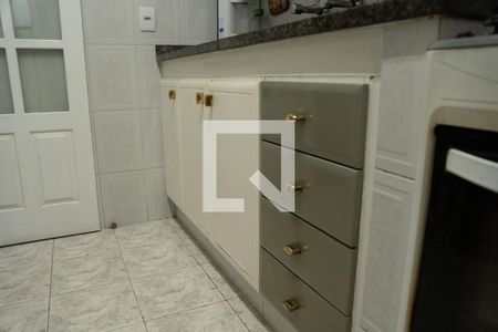 Apartamento à venda com 107m², 3 quartos e 1 vagaCozinha - Armários