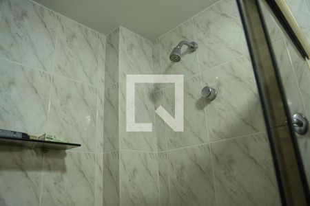 Apartamento à venda com 107m², 3 quartos e 1 vagaBanheiro - Chuveiro