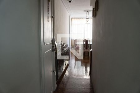 Apartamento à venda com 107m², 3 quartos e 1 vagaCorredor