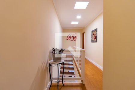 Casa à venda com 172m², 3 quartos e 3 vagasCorredor