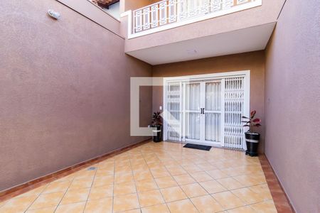 Casa à venda com 172m², 3 quartos e 3 vagasGaragem