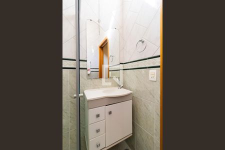 Casa à venda com 172m², 3 quartos e 3 vagasBanheiro da Suíte 1