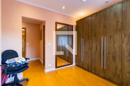 Casa à venda com 172m², 3 quartos e 3 vagasSuíte 2