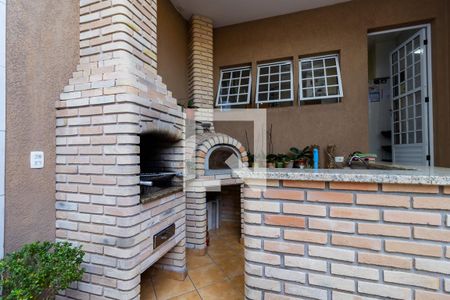 Casa à venda com 172m², 3 quartos e 3 vagasChurrasqueira