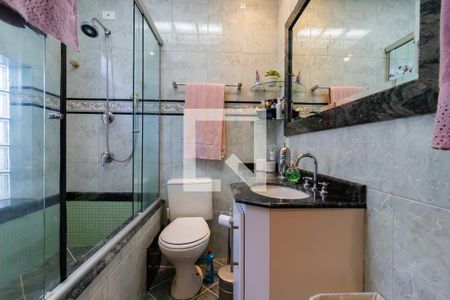 Casa à venda com 172m², 3 quartos e 3 vagasBanheiro da Suíte 2