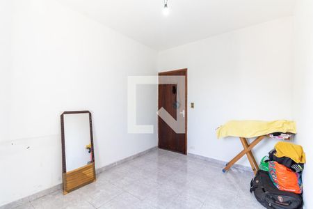 Casa à venda com 200m², 4 quartos e 1 vaga Casa à venda com 200m², 4 quartos e 1 vagaQuarto 2