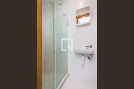 Casa de condomínio à venda com 146m², 3 quartos e 3 vagas Casa de condomínio à venda com 146m², 3 quartos e 3 vagasBanheiro de Serviço