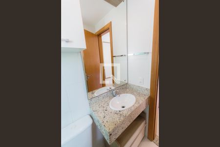 Casa de condomínio à venda com 146m², 3 quartos e 3 vagas Casa de condomínio à venda com 146m², 3 quartos e 3 vagasBanheiro da Suíte 1