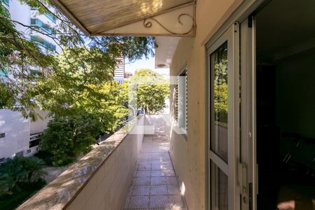 Apartamento à venda com 260m², 4 quartos e 1 vaga Apartamento à venda com 260m², 4 quartos e 1 vagaVaranda da Sala