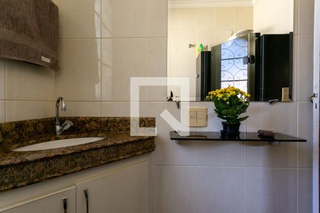 Apartamento à venda com 260m², 4 quartos e 1 vaga Apartamento à venda com 260m², 4 quartos e 1 vagaBanheiro 2