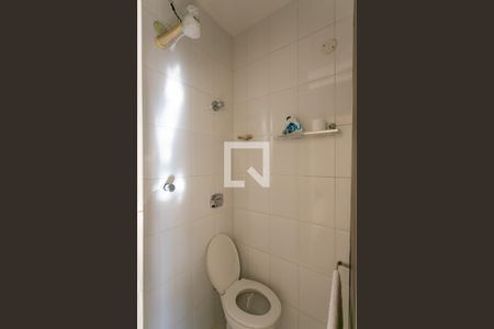 Apartamento à venda com 260m², 4 quartos e 1 vaga Apartamento à venda com 260m², 4 quartos e 1 vagaBanheiro de Serviço