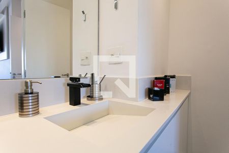 Apartamento à venda com 56m², 2 quartos e 1 vaga Apartamento à venda com 56m², 2 quartos e 1 vagaBanheiro da Suíte