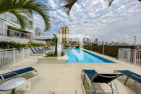 Apartamento à venda com 56m², 2 quartos e 1 vaga Apartamento à venda com 56m², 2 quartos e 1 vagaÁrea comum - Piscina