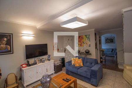 Casa à venda com 160m², 3 quartos e 3 vagas