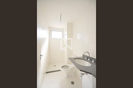 Apartamento à venda com 80m², 3 quartos e 2 vagasBanheiro da suíte