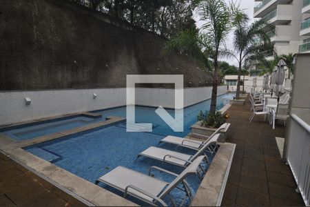 Apartamento à venda com 80m², 2 quartos e 1 vagaPiscina