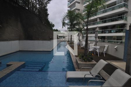 Apartamento à venda com 80m², 2 quartos e 1 vagaPiscina