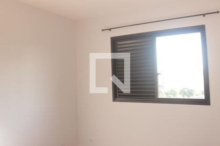 Sala de apartamento para alugar com 3 quartos, 68m² em Jardim Pinheiros, São Paulo