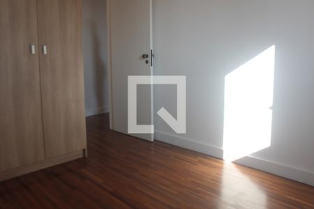 Quarto 1 de apartamento para alugar com 3 quartos, 68m² em Jardim Pinheiros, São Paulo