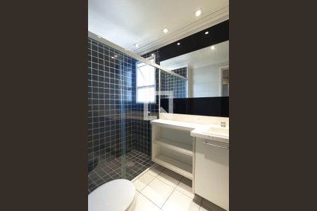 Apartamento à venda com 132m², 3 quartos e 2 vagasBanheiro da Suíte 2