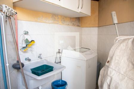 Casa à venda com 100m², 3 quartos e 2 vagasÁrea de Serviço